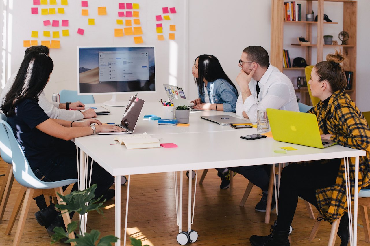 HubSpot Alternative Real Estate Developers: A Complete Guide by ShapeShifters